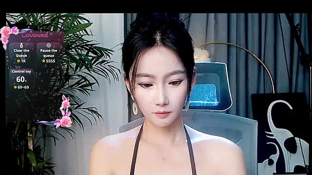 Snapshot of FeiFei-babe chatting on October 2025 01:12:02 PM FeiFei-babe online show from October 2025 01:12:02 PM