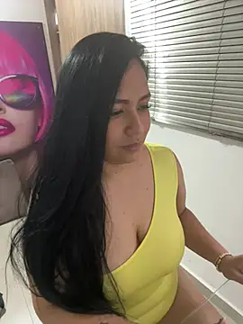 Snapshot of marta201_alfaro chatting on January 2025 01:13:02 PM marta201 alfaro online show from January 2025 01:13:02 PM