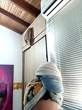 Snapshot of marta201_alfaro chatting on October 2025 03:00:02 PM marta201 alfaro online show from October 2025 03:00:02 PM