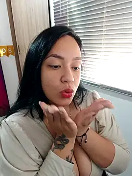 Snapshot of marta201_alfaro chatting on October 2025 02:07:02 PM marta201 alfaro online show from October 2025 02:07:02 PM