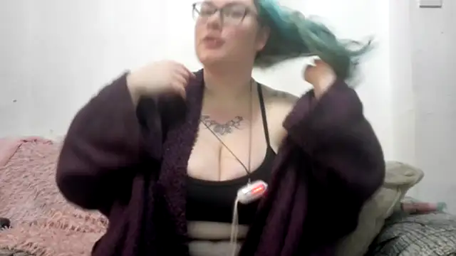 Snapshot of Bustycurves chatting on February 2026 10:54:01 PM Bustycurves online show from February 2026 10:54:01 PM