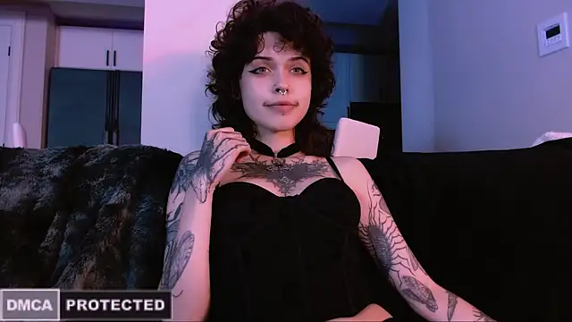 NaughtyLittleFox online show from October 2025 04:34:01 AM