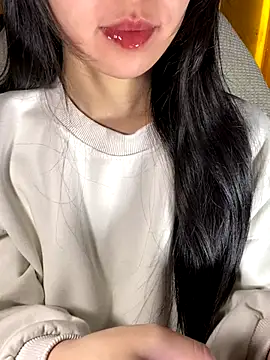 minmin2kk5 online show from December 2025 04:03:02 PM