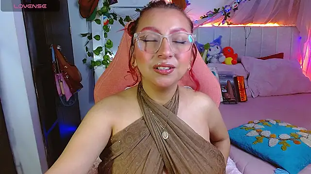 Littlerouse  online show from March 2026 07:36:02 AM