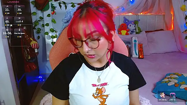 Snapshot of Littlerouse_ chatting on May 2026 09:58:02 AM Littlerouse online show from May 2026 09:58:02 AM