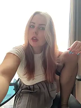 Livewithlucy online show from January 2025 08:34:02 AM