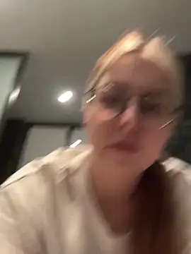 Livewithlucy online show from January 2025 01:17:02 PM