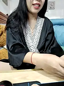 cream1299 online show from March 2025 08:53:01 PM