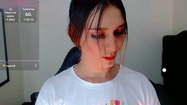 Snapshot of la_ratona_1 chatting on February 2025 01:50:02 AM la ratona 1 online show from February 2025 01:50:02 AM