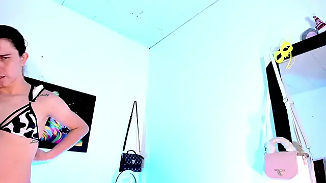 Snapshot of la_ratona_1 chatting on May 2026 10:52:02 AM la ratona 1 online show from May 2026 10:52:02 AM