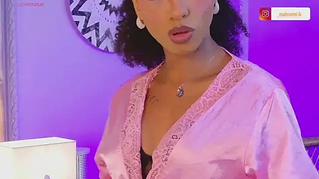 Snapshot of Nahomi_King chatting on February 2025 12:58:01 PM Nahomi King online show from February 2025 12:58:01 PM