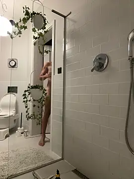 rafkiexh online show from October 2025 08:33:01 PM