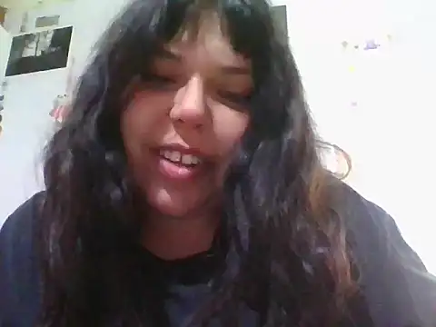 Snapshot of scarletttlove chatting on June 2026 01:43:02 AM scarletttlove online show from June 2026 01:43:02 AM