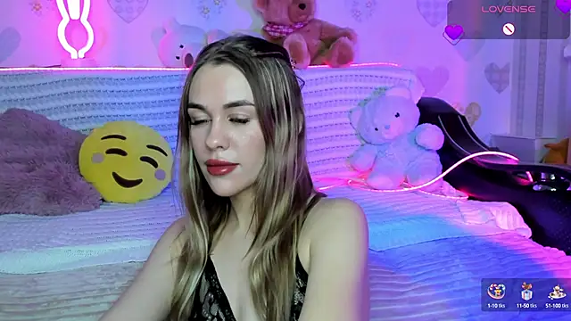 EliLynch online show from February 2025 09:02:01 PM