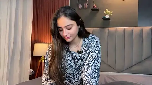 demieliss online show from December 2025 05:42:01 PM