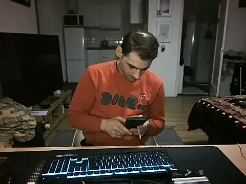 mihaimichael online show from April 2026 03:04:02 AM