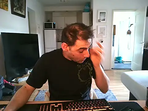 mihaimichael online show from April 2026 10:09:02 AM