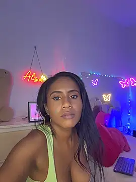 Snapshot of AlisonHoot69 chatting on July 2026 10:45:01 PM AlisonHoot69 online show from July 2026 10:45:01 PM