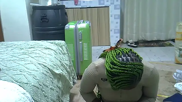 jeyberrie online show from December 2025 07:54:02 PM