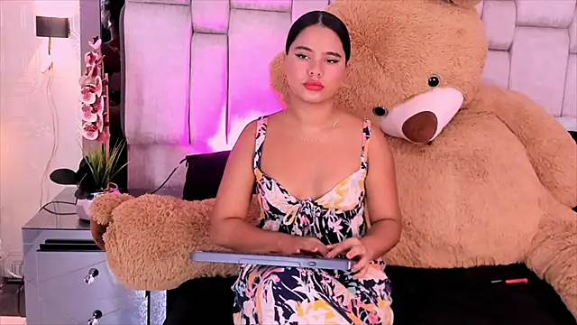 Marilyn-Cooper online show from December 2024 07:24:02 AM