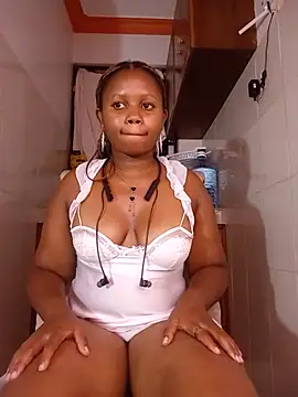 Snapshot of squirtydol001 chatting on June 2026 07:40:01 PM squirtydol001 online show from June 2026 07:40:01 PM