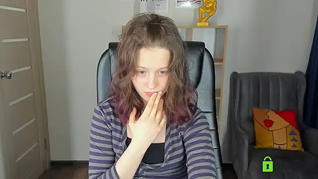 Alina Mills online show from May 2026 06:54:02 AM