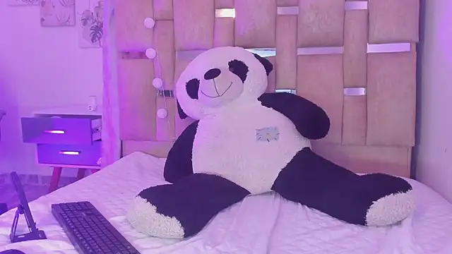 Black Rose2 online show from January 2026 12:08:02 PM