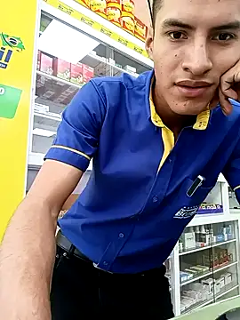 Rogersmit2 online show from September 2025 02:41:01 PM