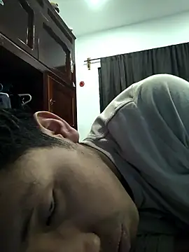 Angel123Zha online show from March 2026 05:00:02 AM