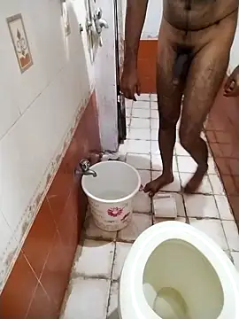 Snapshot of hairy_gun chatting on September 2025 05:43:02 AM hairy gun online show from September 2025 05:43:02 AM