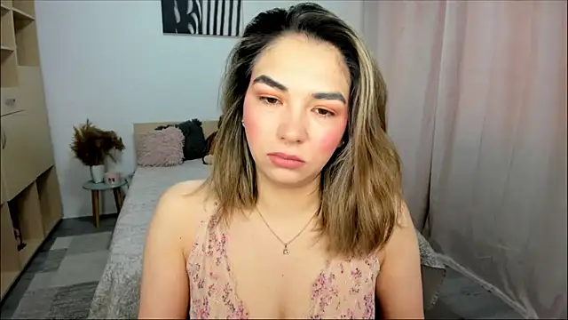 Alexa Dolly12 online show from March 2026 06:47:02 AM