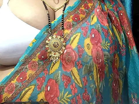 Desi bhabhiii online show from December 2024 09:33:01 AM