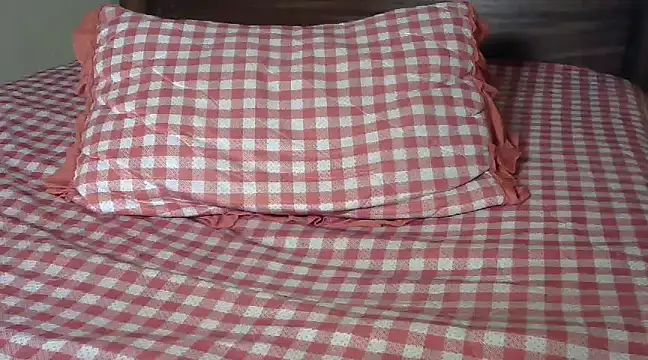 Snapshot of juicyblaqebony chatting on February 2025 06:31:01 PM juicyblaqebony online show from February 2025 06:31:01 PM