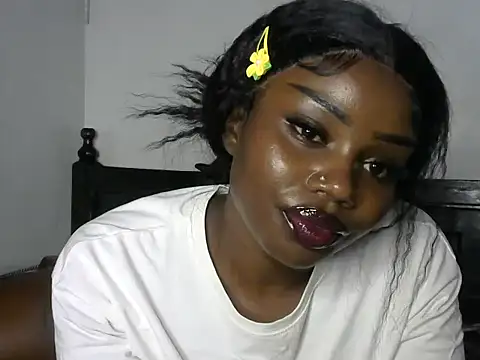 Snapshot of juicyblaqebony chatting on October 2025 10:27:01 AM juicyblaqebony online show from October 2025 10:27:01 AM