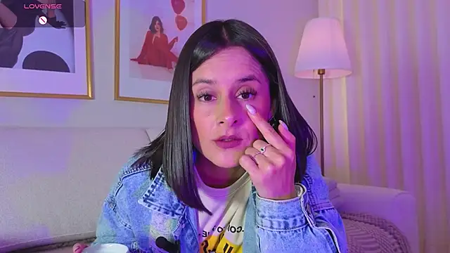 Alice milf  online show from March 2026 03:11:01 PM