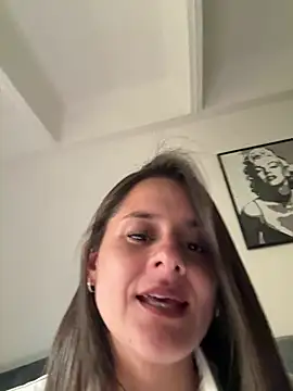 Alice milf  online show from April 2026 09:01:01 PM