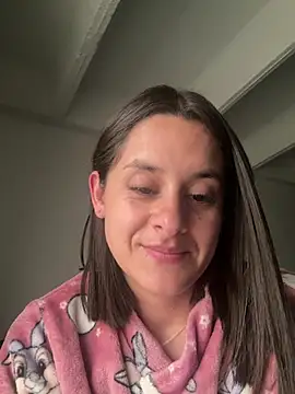 Snapshot of Alice_milf_ chatting on April 2026 03:51:02 PM Alice milf online show from April 2026 03:51:02 PM