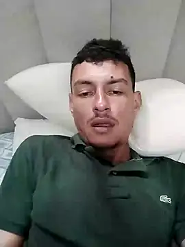 jhomgostosomg online show from January 2025 02:52:01 PM