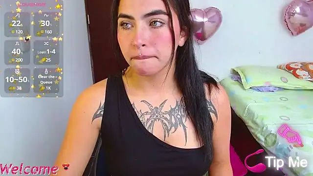 Snapshot of _luna_torres chatting on December 2024 09:44:01 PM  luna torres online show from December 2024 09:44:01 PM