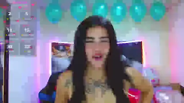 Snapshot of _luna_torres chatting on February 2025 01:09:02 PM  luna torres online show from February 2025 01:09:02 PM