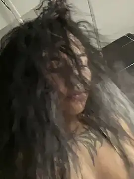 Snapshot of _luna_torres chatting on March 2025 01:08:02 AM  luna torres online show from March 2025 01:08:02 AM