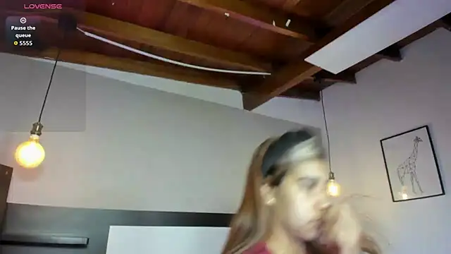 Snapshot of SaraaJhonsonn chatting on February 2026 02:06:01 PM SaraaJhonsonn online show from February 2026 02:06:01 PM