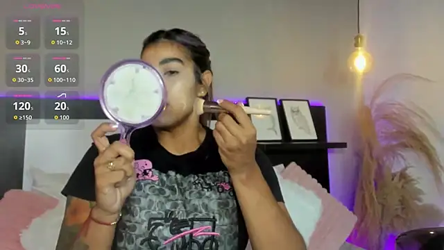 Snapshot of SaraaJhonsonn chatting on March 2026 02:01:02 PM SaraaJhonsonn online show from March 2026 02:01:02 PM