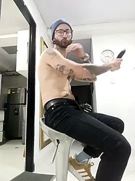 ren stipee online show from April 2026 11:24:02 PM