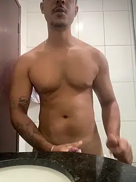 Punhetadele online show from February 2026 11:11:02 AM