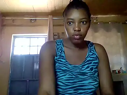 Zara Twilight online show from December 2024 09:35:02 AM