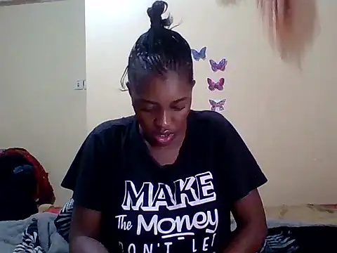 Zara Twilight online show from February 2025 11:54:02 PM