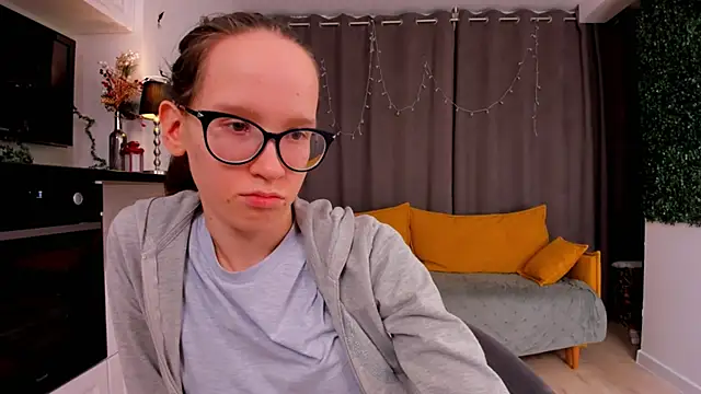 BettyBrowni online show from February 2025 01:22:01 AM