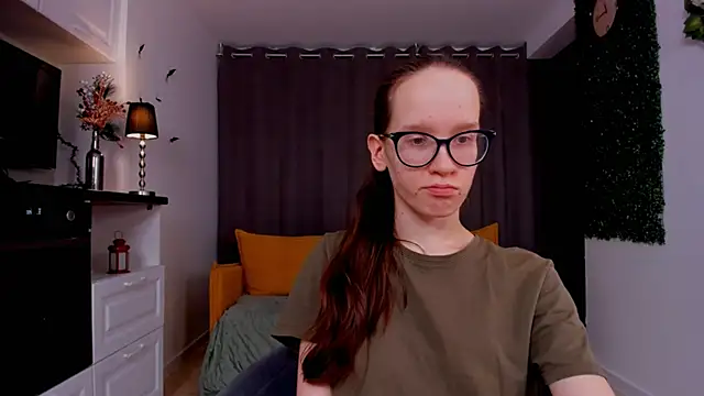 BettyBrowni online show from March 2025 10:15:02 PM