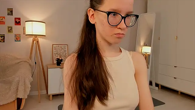 BettyBrowni online show from March 2025 07:17:01 PM